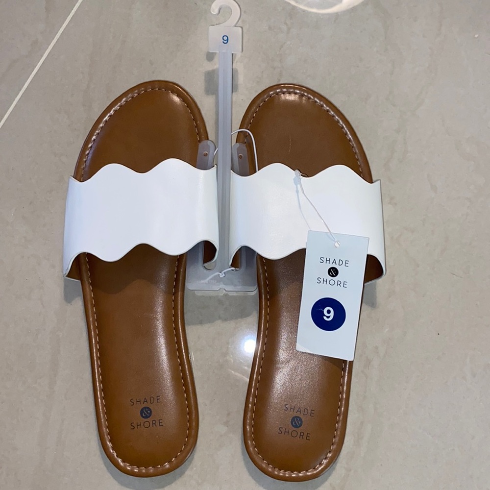 New shade & shore sandals * SOLD *
